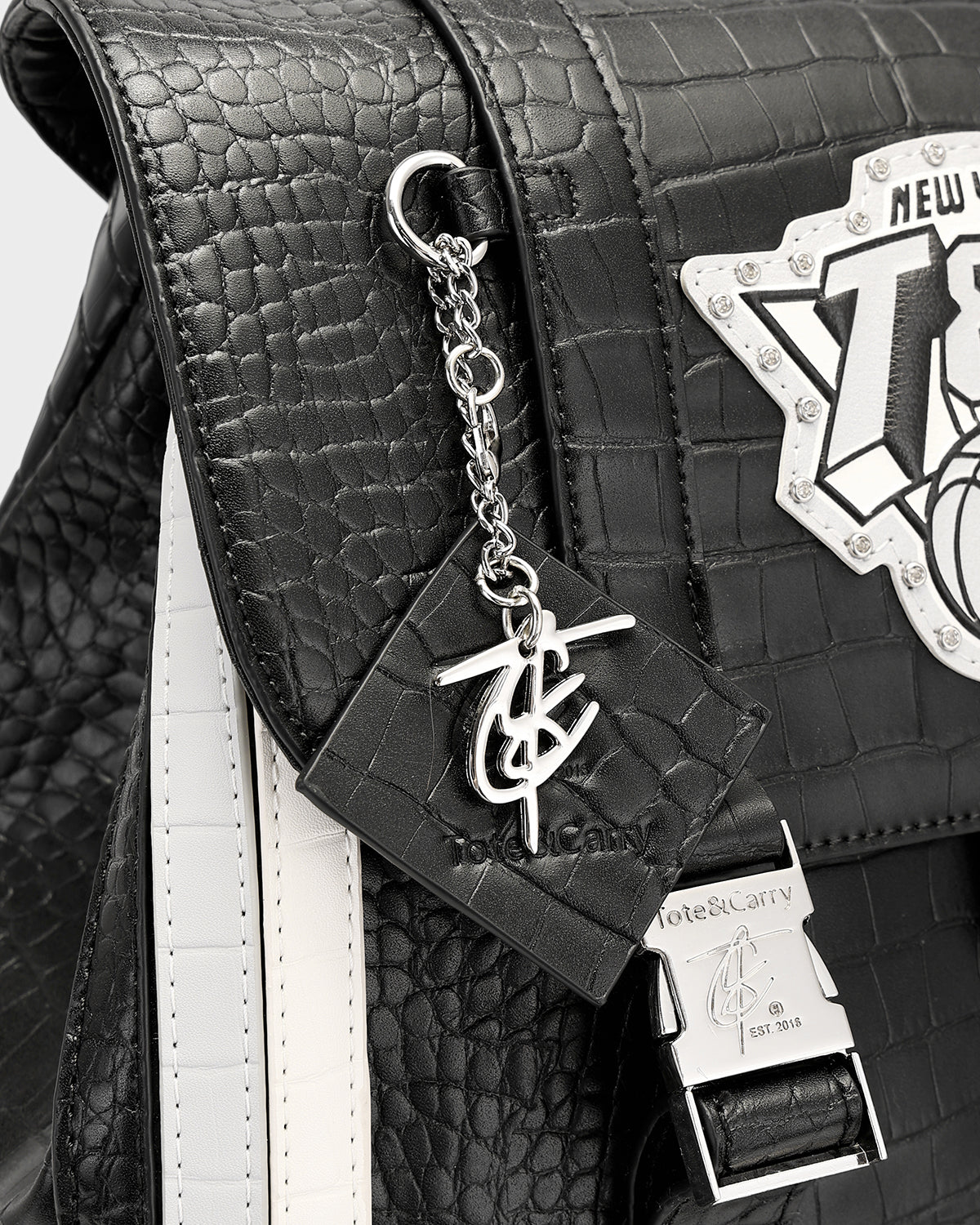 NY Onyx Travel Set in Black