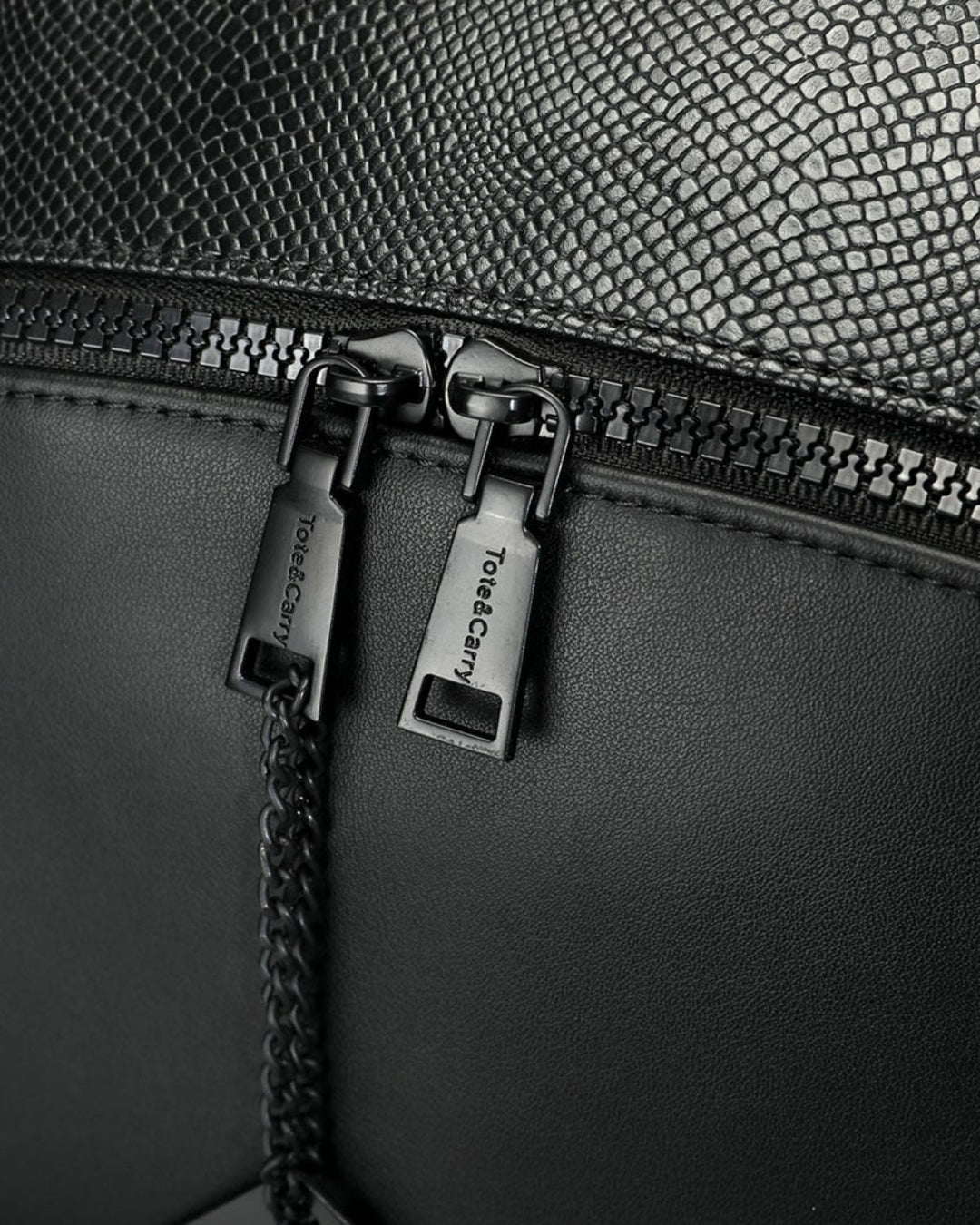 PY Travel Set in Black