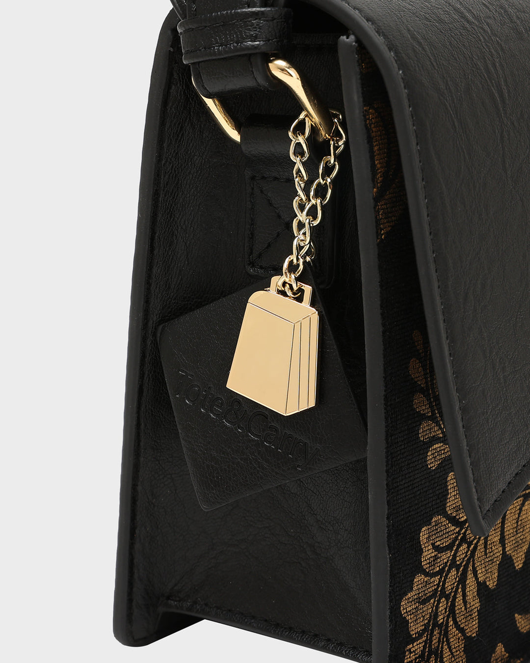 Royalty Messenger Bag in Black