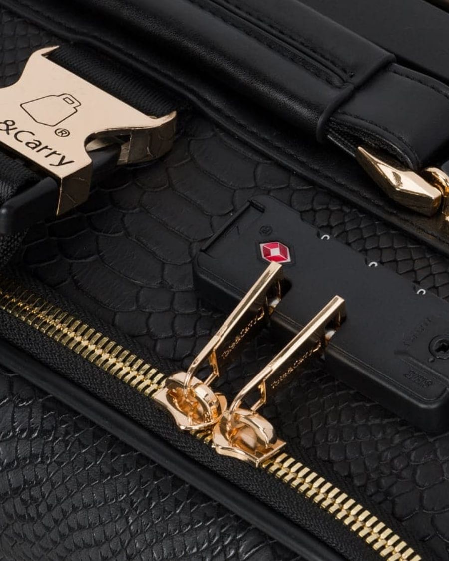 Signature 2-Piece Luggage Set in Black