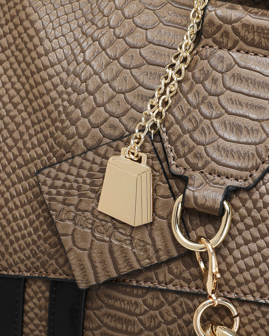 Goddess Duffle Bag in Brown