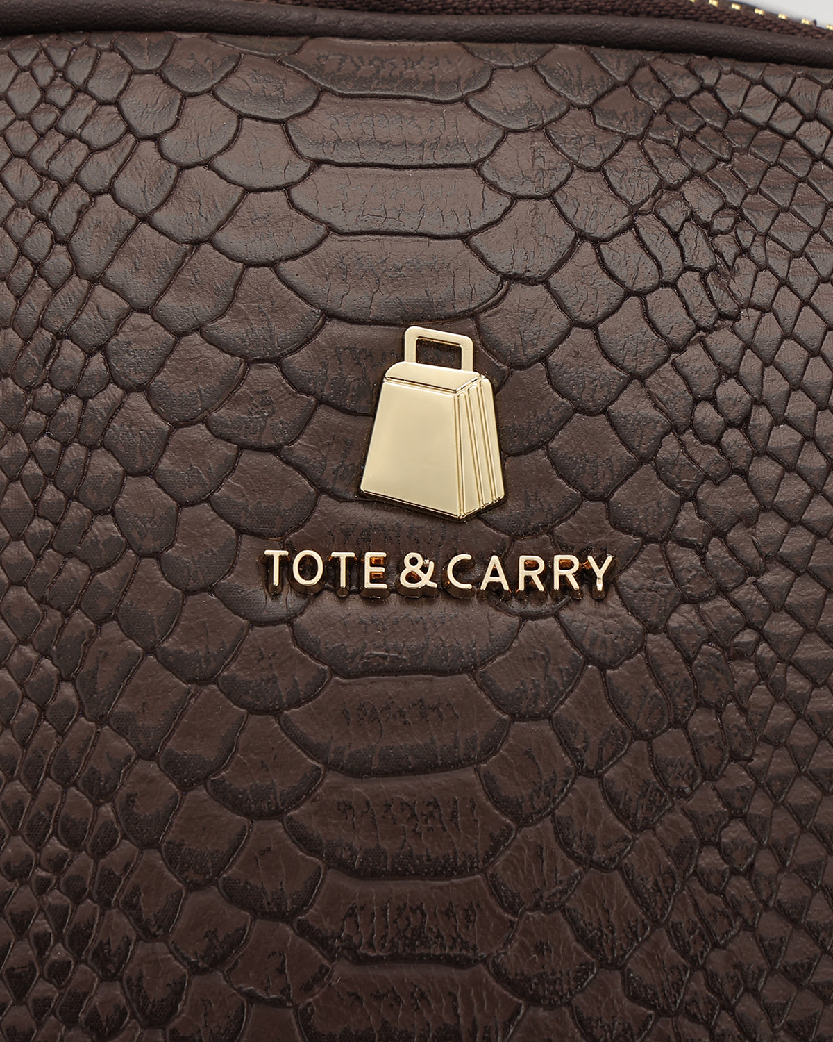 Signature Commuter Backpack in Chocolate
