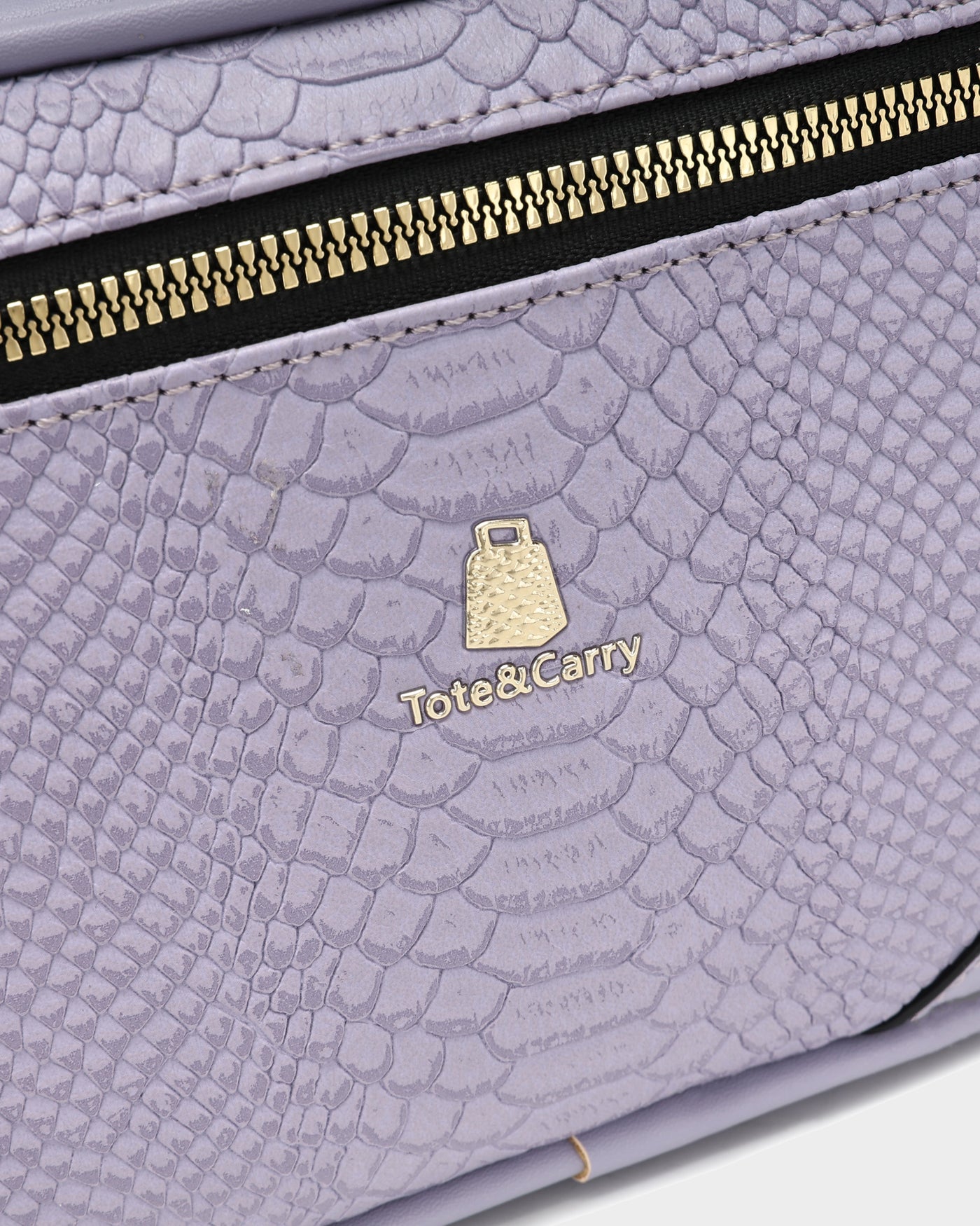 Apollo 1 Toiletry Bag in Lavender