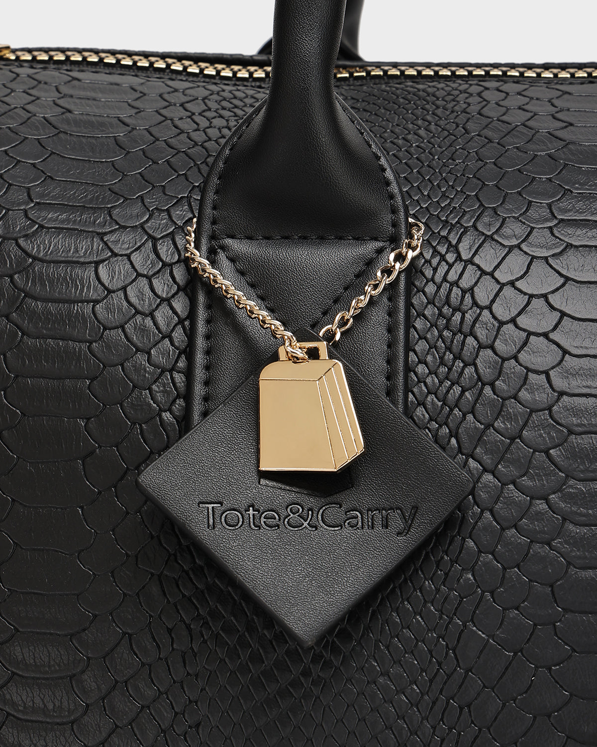 Signature Overnight Travel Set in Black