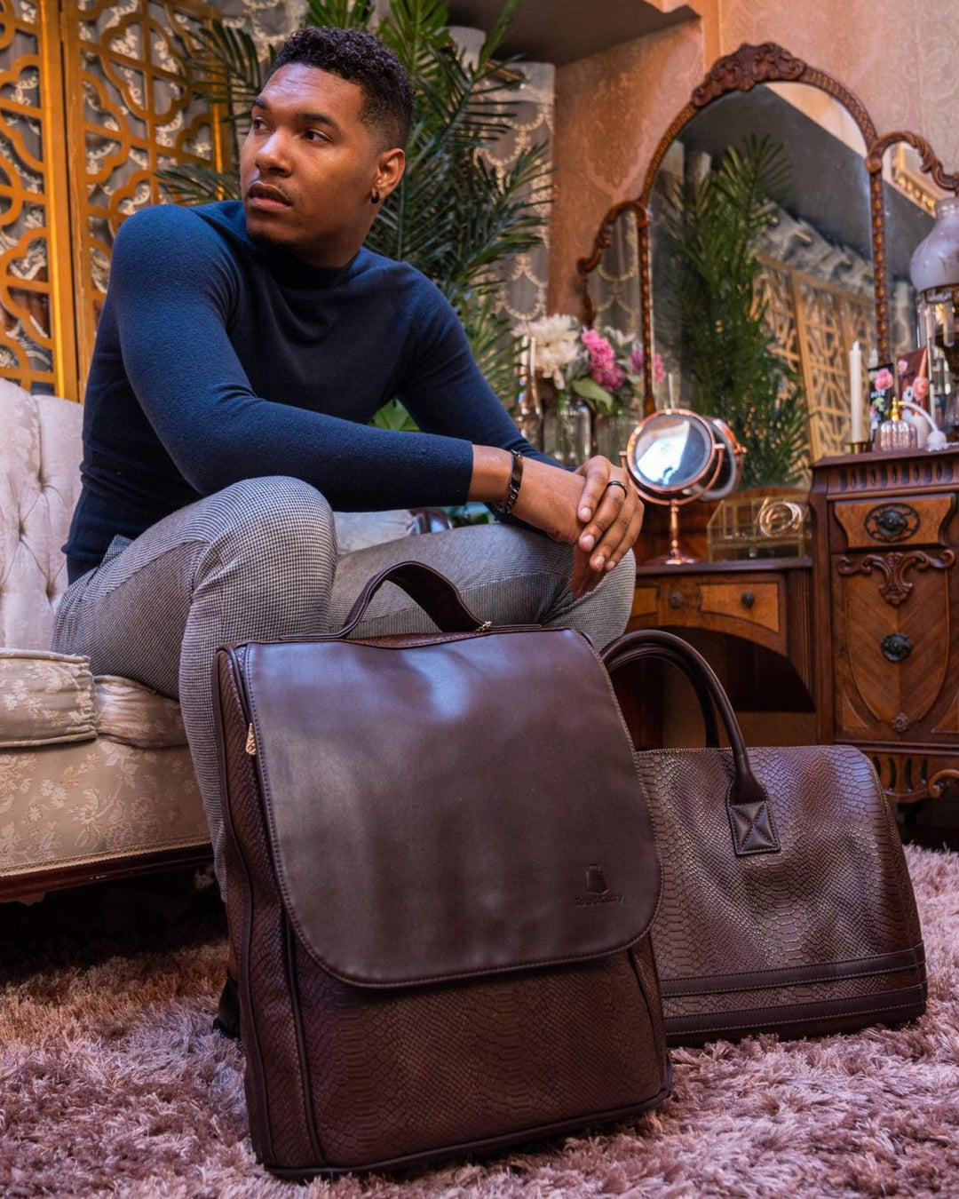 Signature Regular Weekender Travel Sets