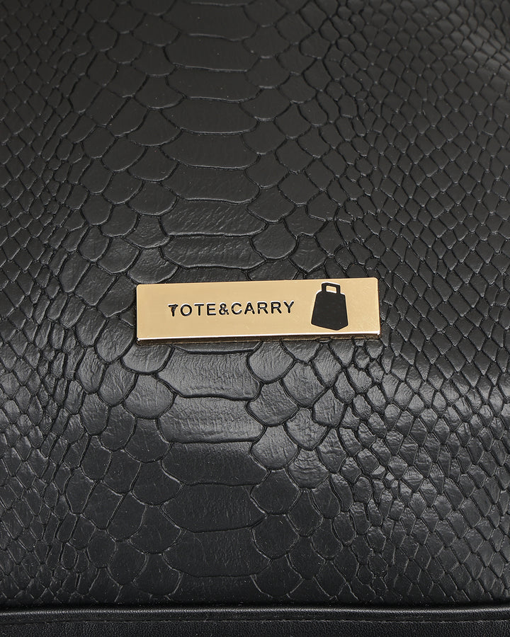 Signature Traveler Backpack in Black