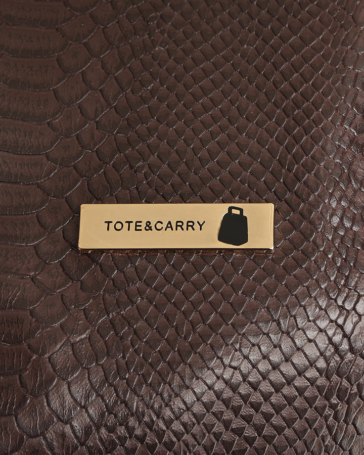 Signature Traveler Backpack in Chocolate