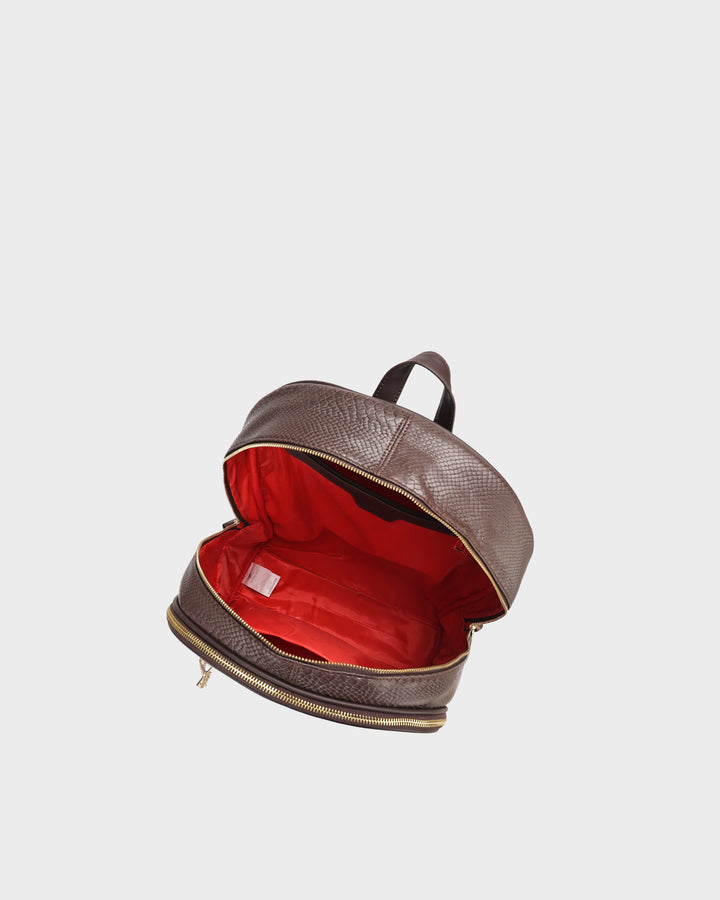 Signature Traveler Backpack in Chocolate