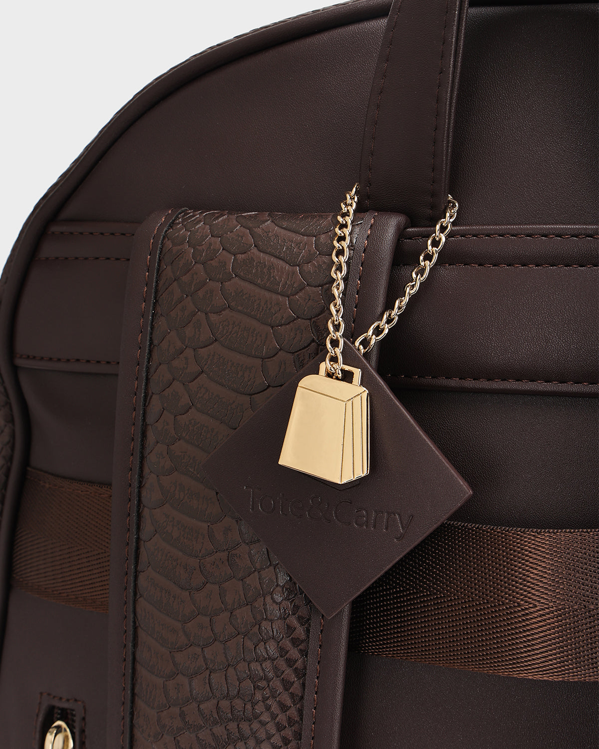 Signature Traveler Backpack in Chocolate