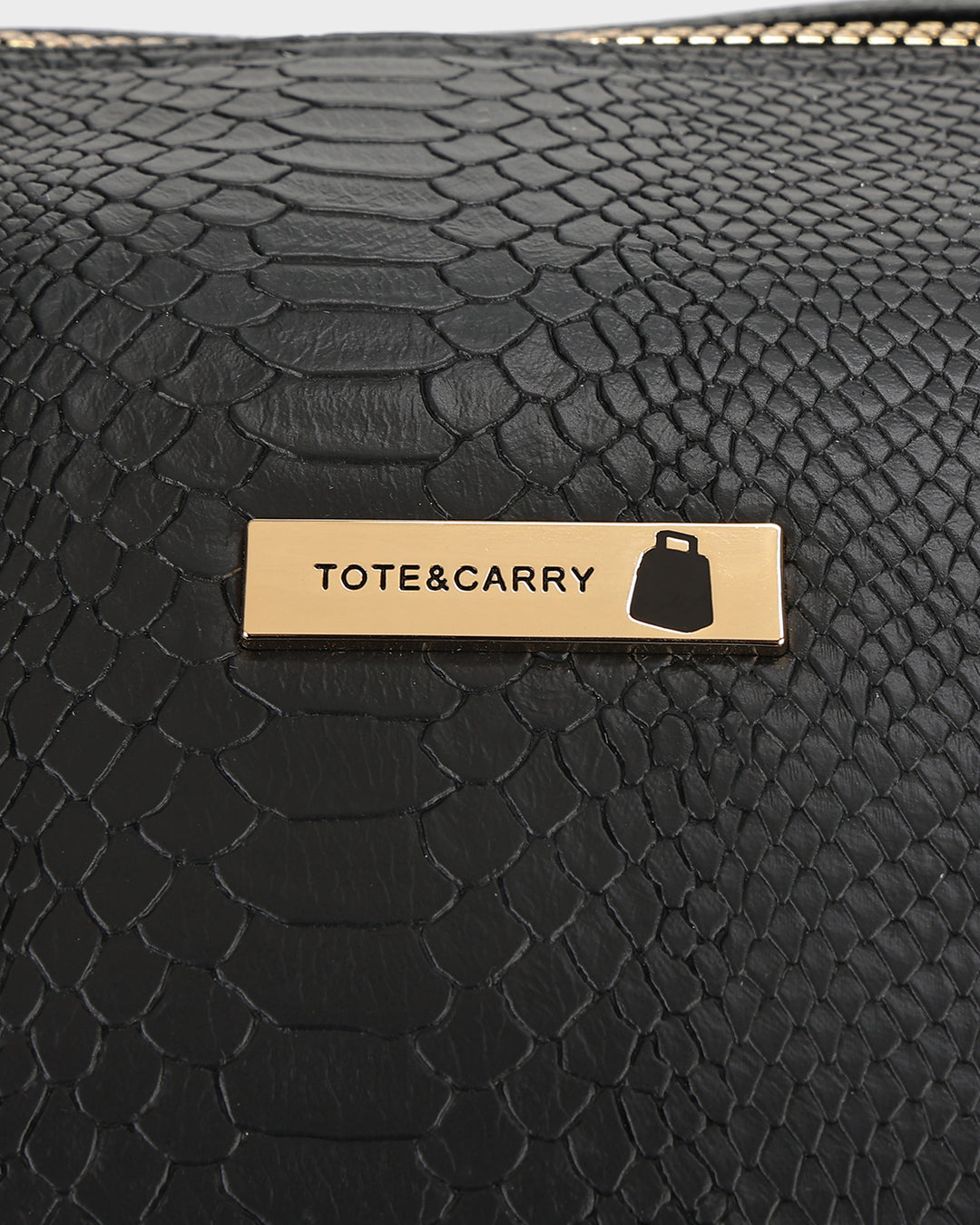 Signature Traveler Rolling Duffle in Black