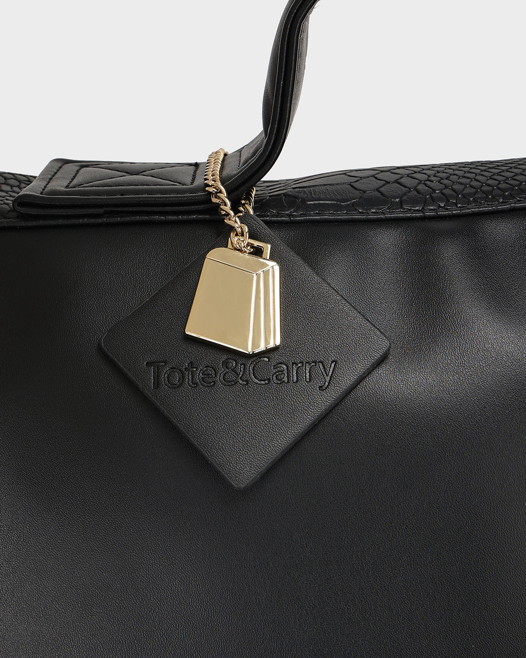 Signature Weekender Backpack in Black