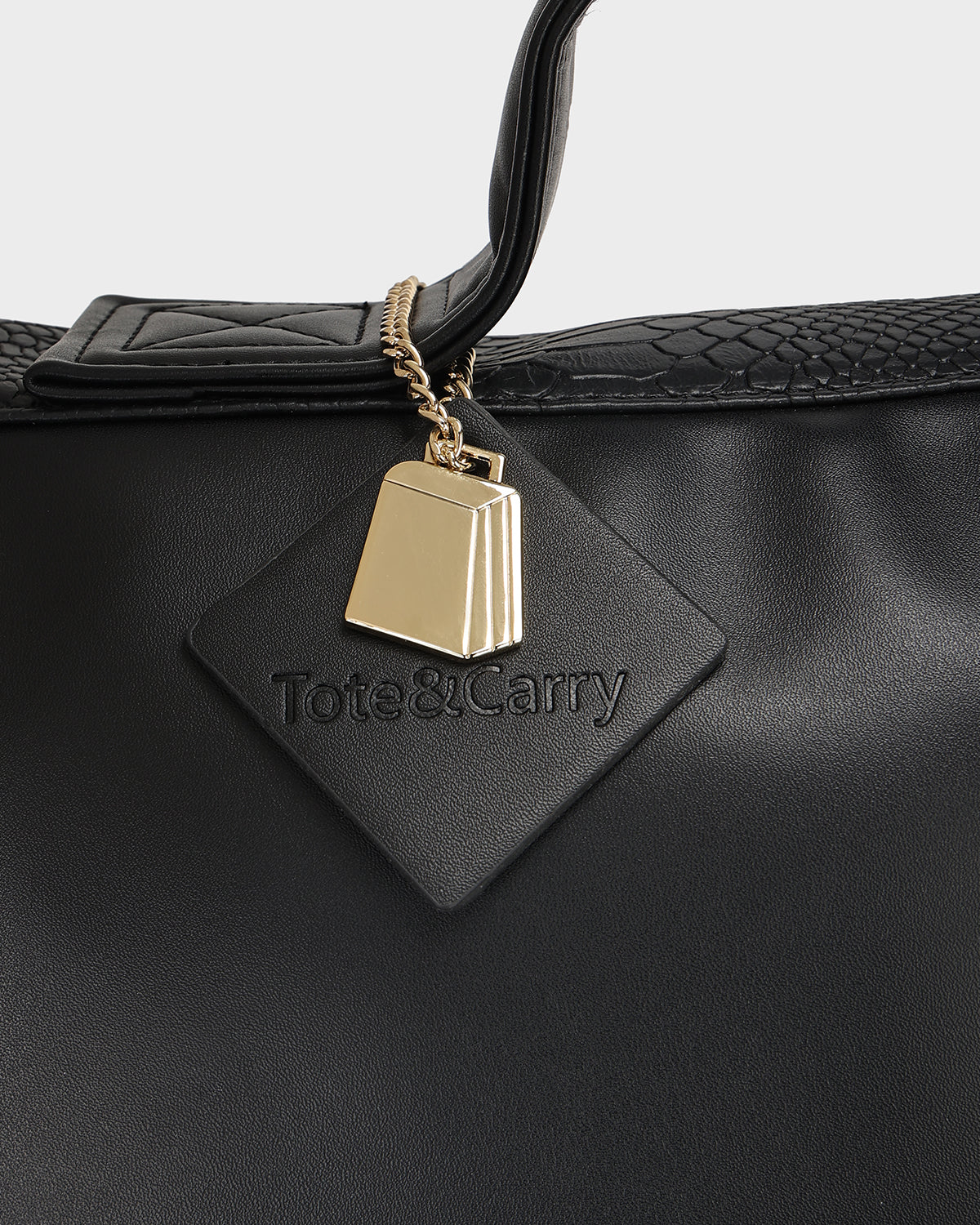 Signature Weekender Backpack in Black