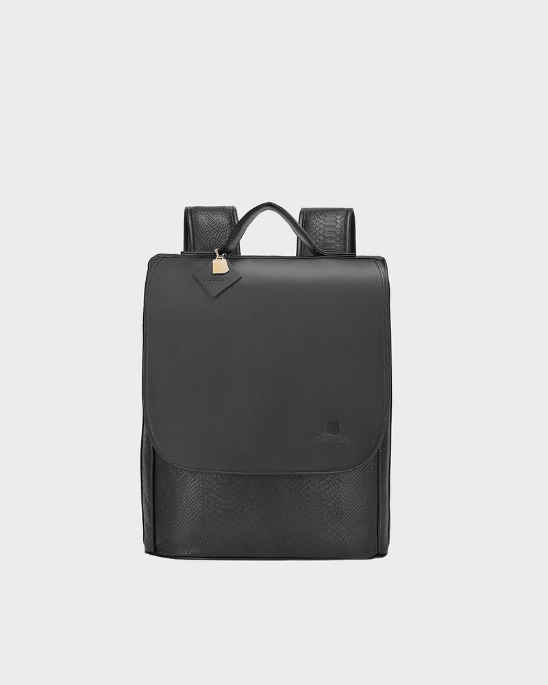 Signature Weekender Backpack in Black