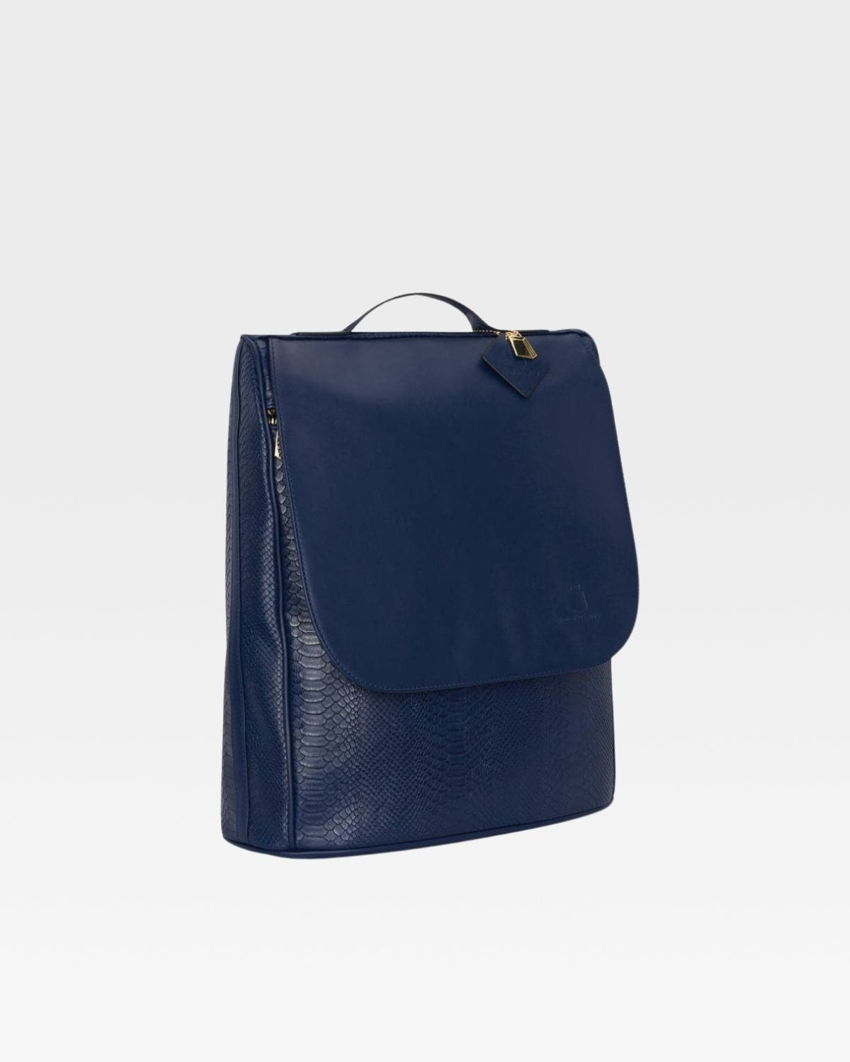 Signature Weekender Backpack in Navy – Tote&Carry