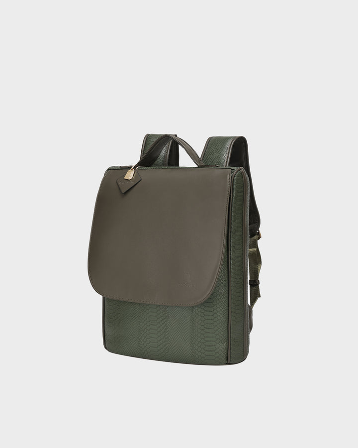 Signature Weekender Backpack in Olive