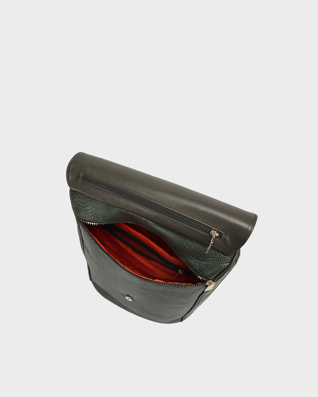 Signature Weekender Backpack in Olive