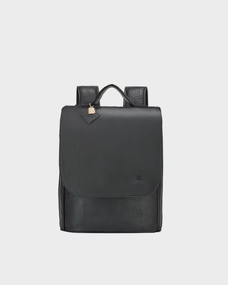 Signature Weekender Backpack in Black