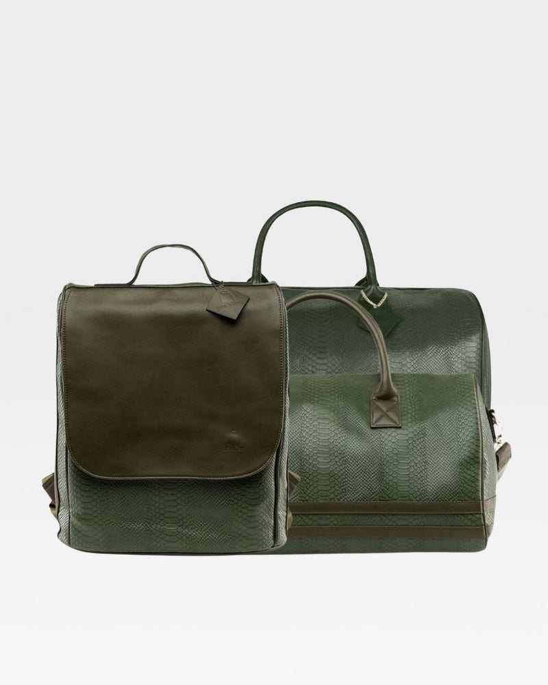 Signature Weekender Travel Set in Olive