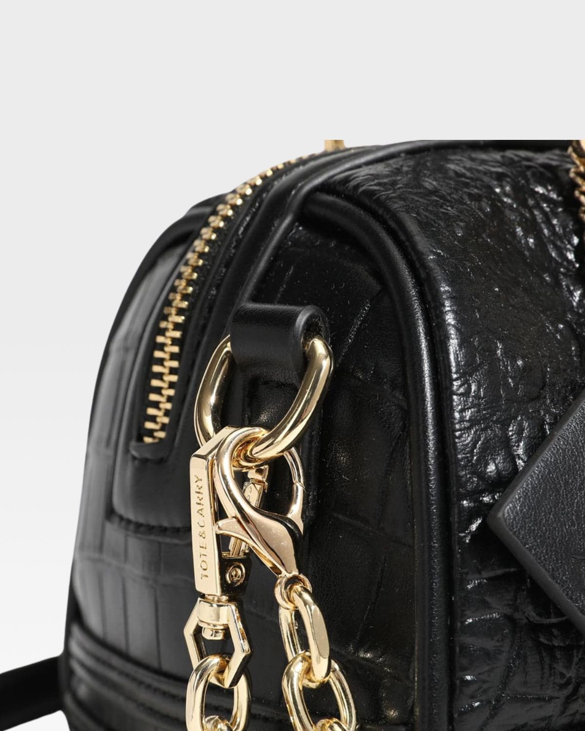 Apollo 2 Loaf Purse in Black