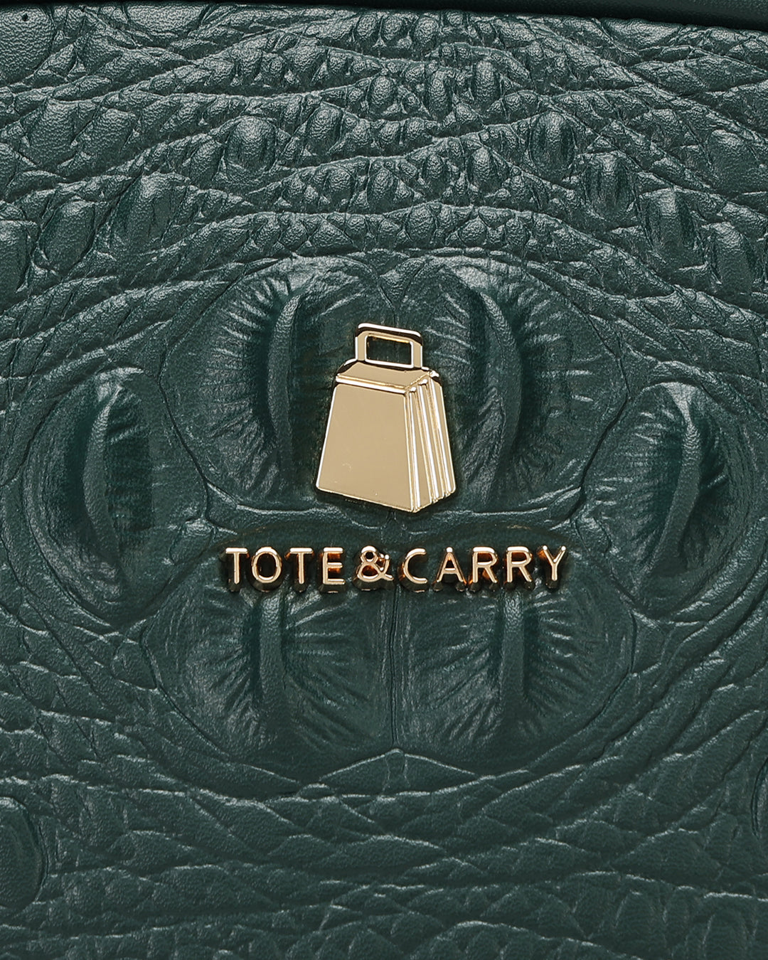 Statement Commuter Backpack in Emerald