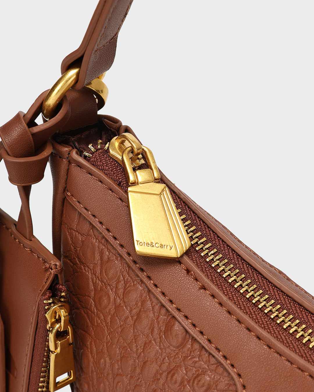 Cutie Shoulder Purse in Caramel