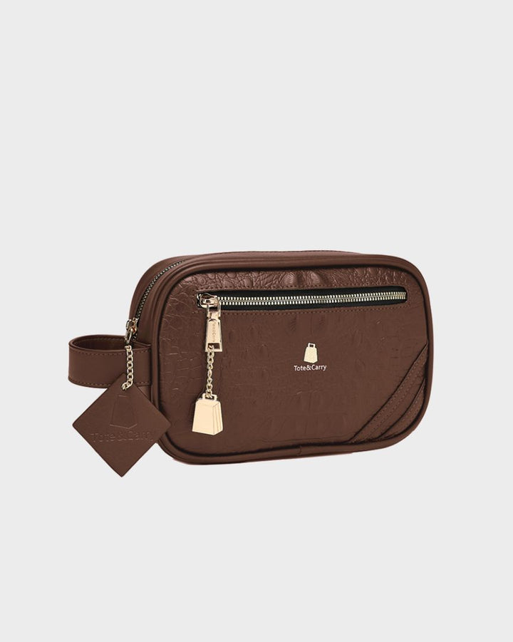Statement Essential Toiletry Bag in Chocolate