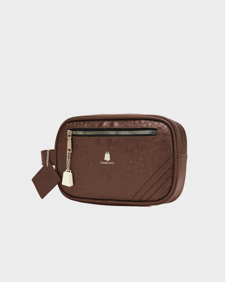 Statement Essential Toiletry Bag in Chocolate