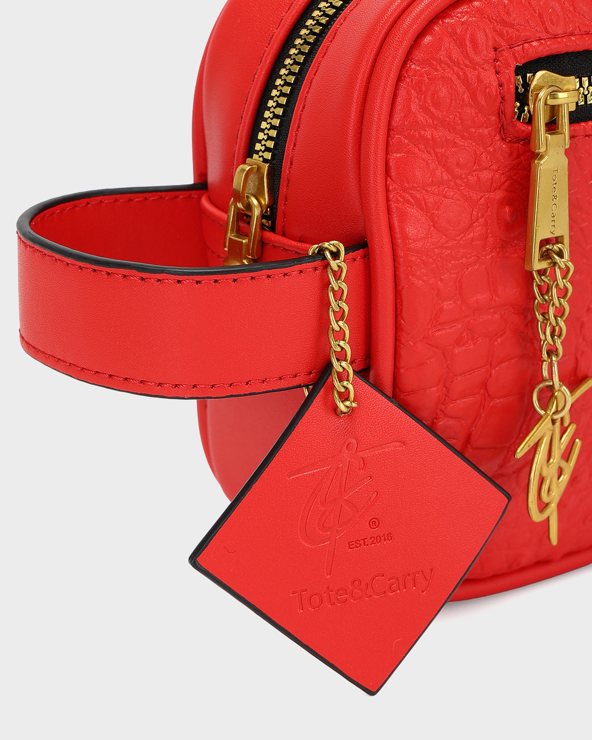 Statement Essential Toiletry Bag in Red