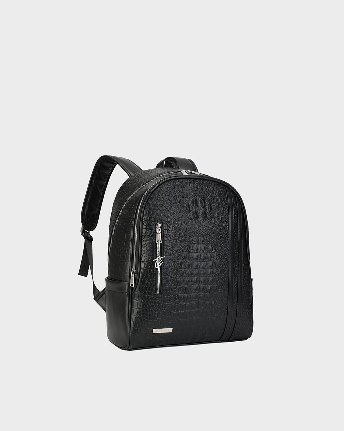 Statement Traveler Backpack in Black