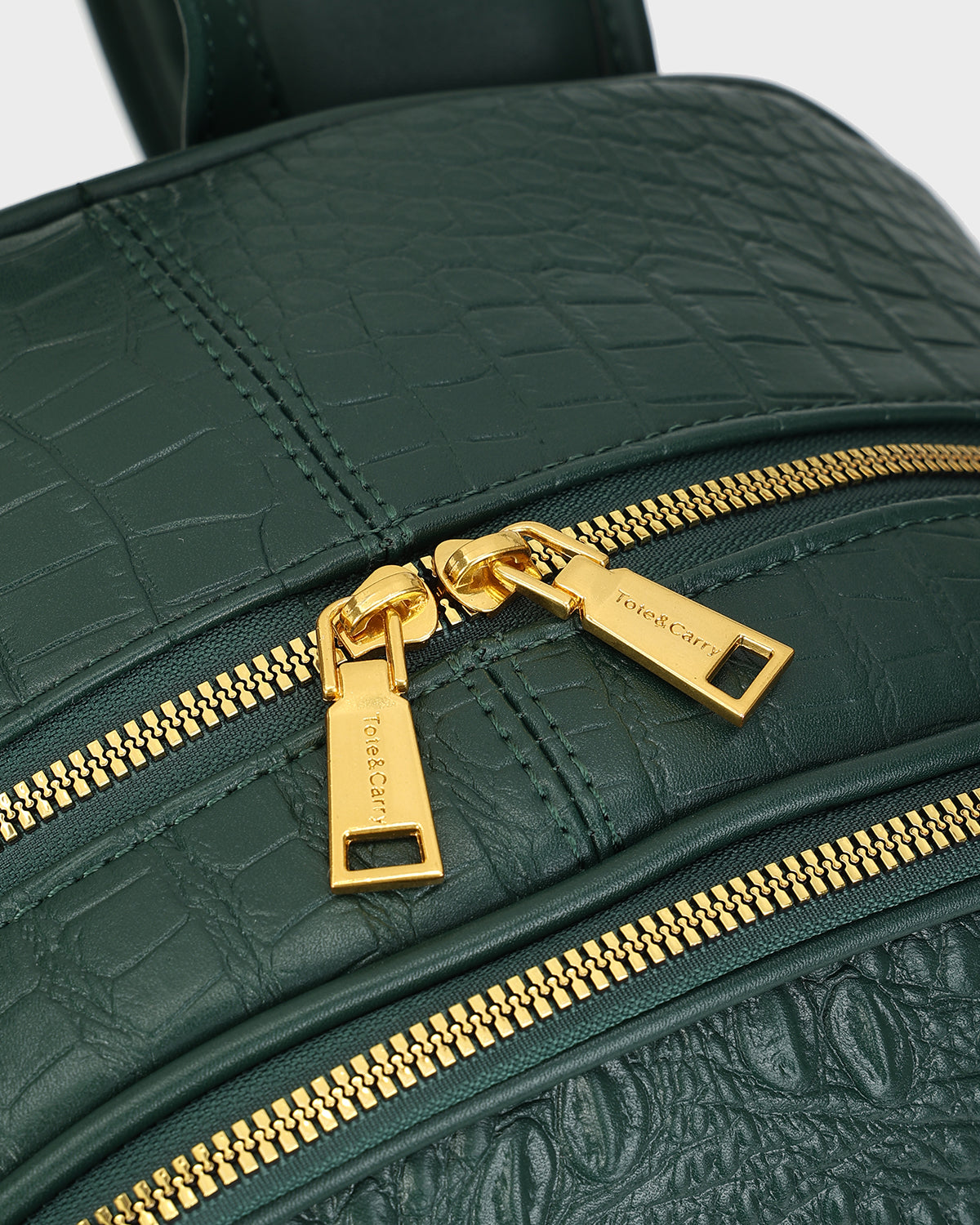 Statement Traveler Backpack in Emerald Green