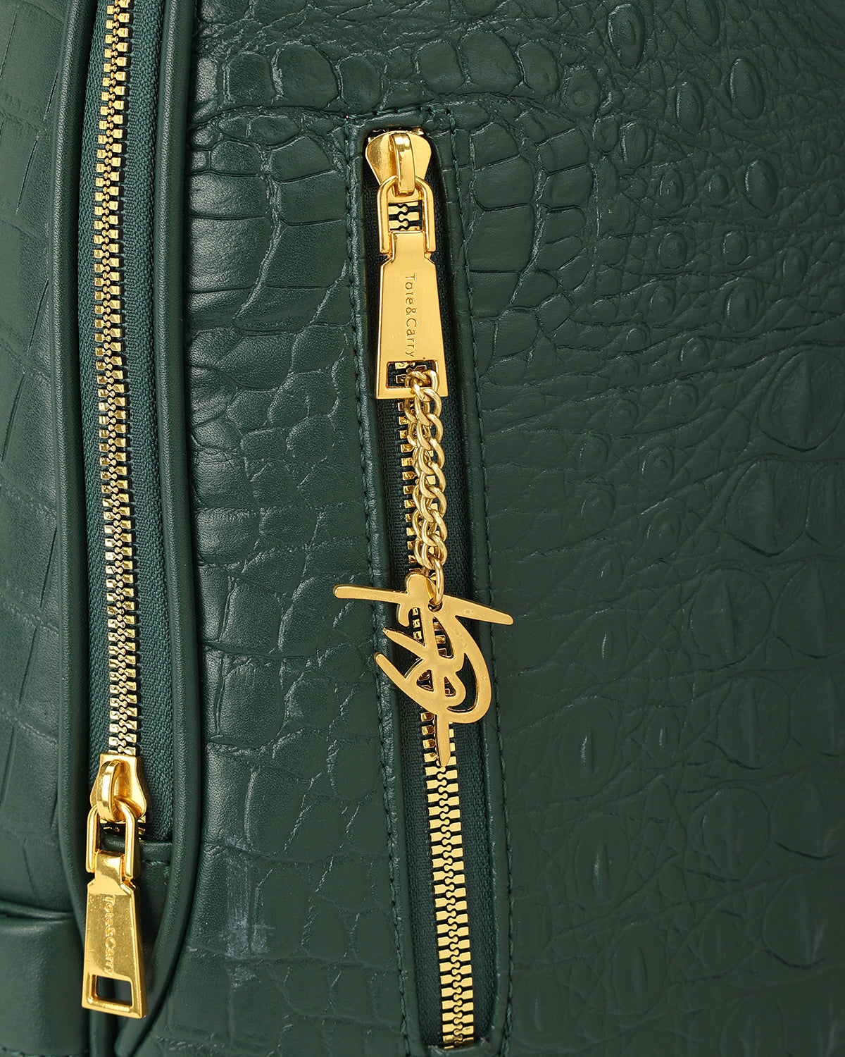 Statement Traveler Backpack in Emerald Green