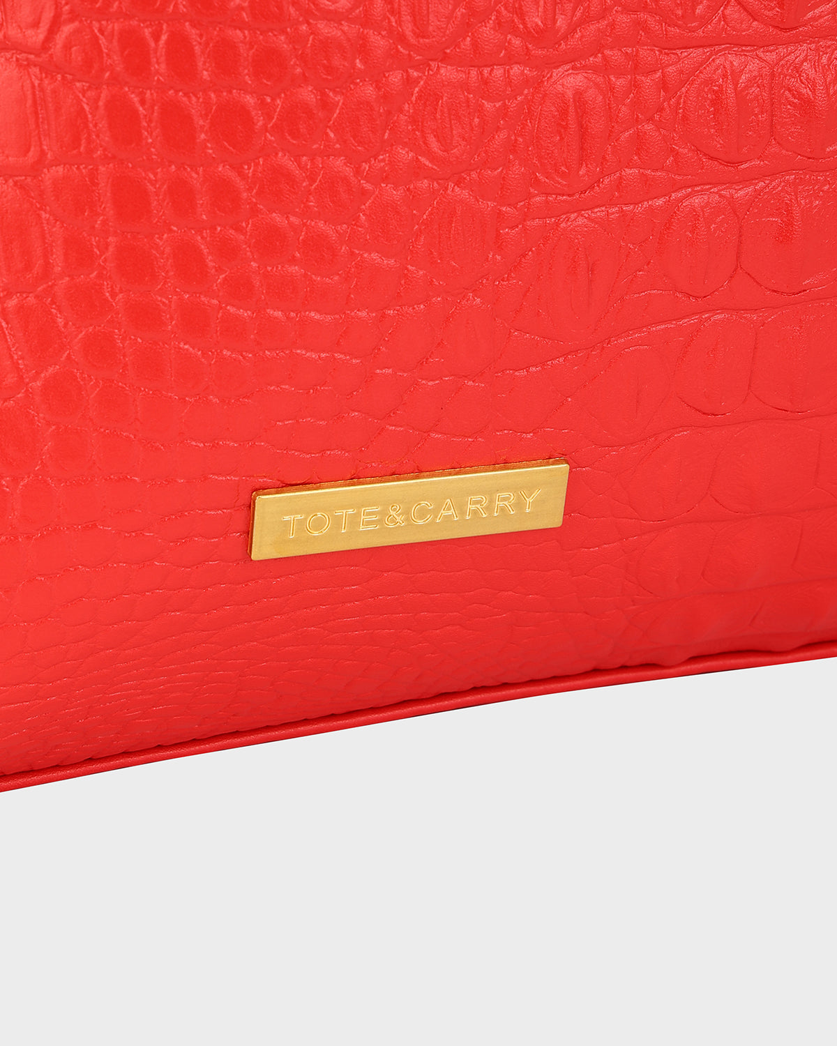 Statement Traveler Backpack in Red