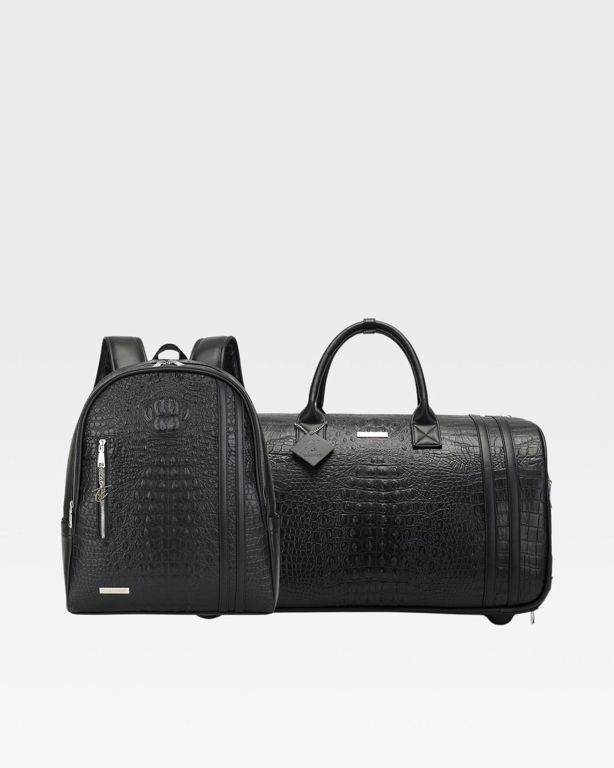 Statement Traveler Rolling Duffle Set in Black