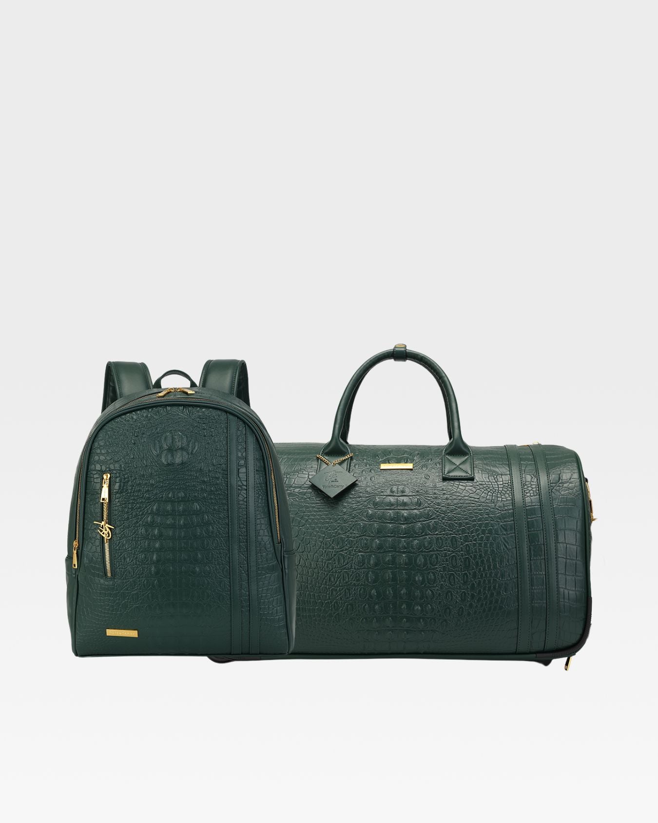 Statement Traveler Rolling Duffle Set in Emerald Green