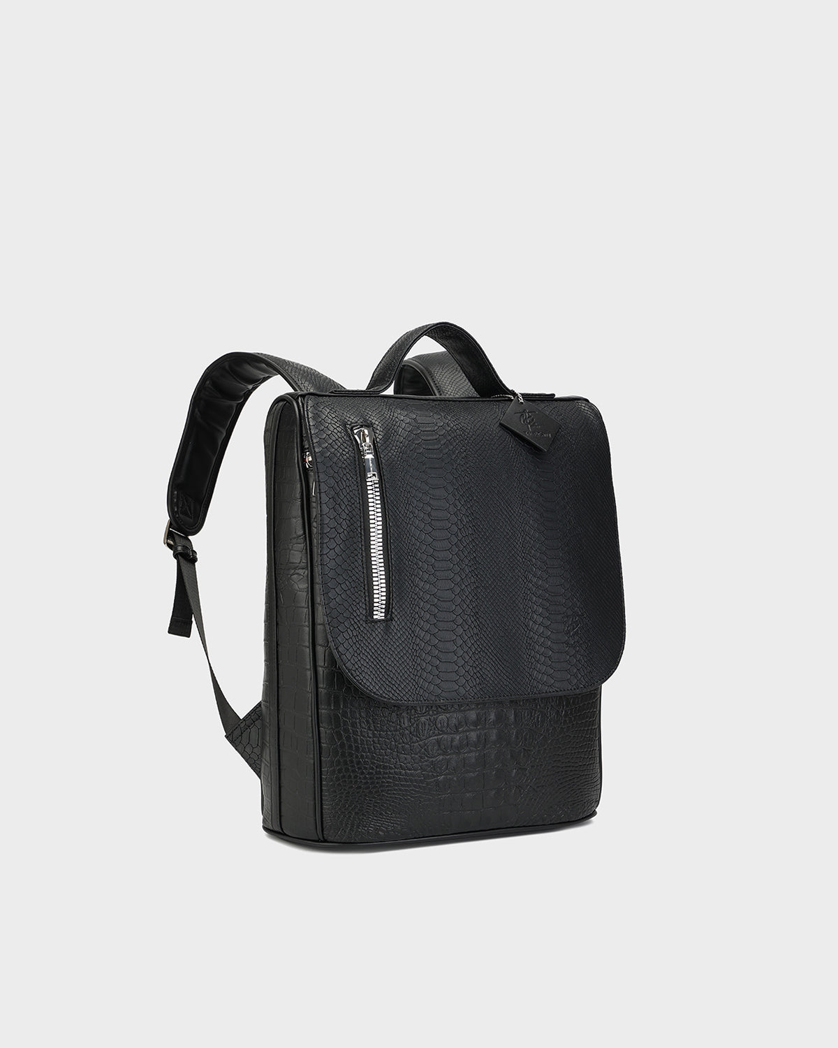 Statement Weekender Backpack in Black