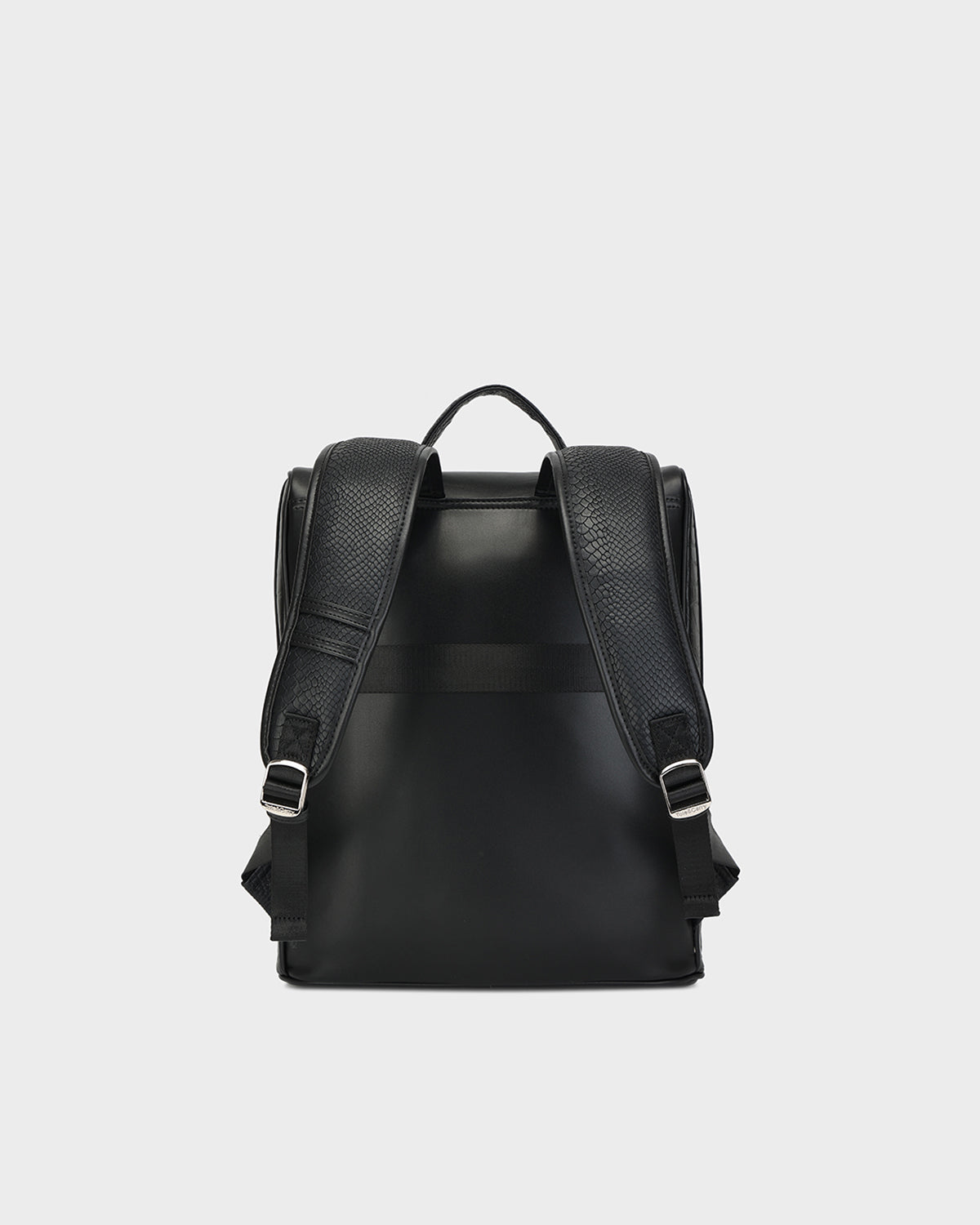 Statement Weekender Backpack in Black