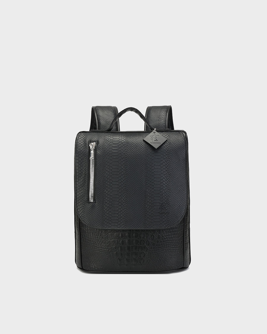 Statement Weekender Backpack in Black