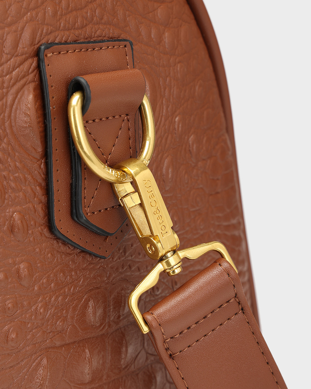 Statement Weekender Duffle Bag in Caramel