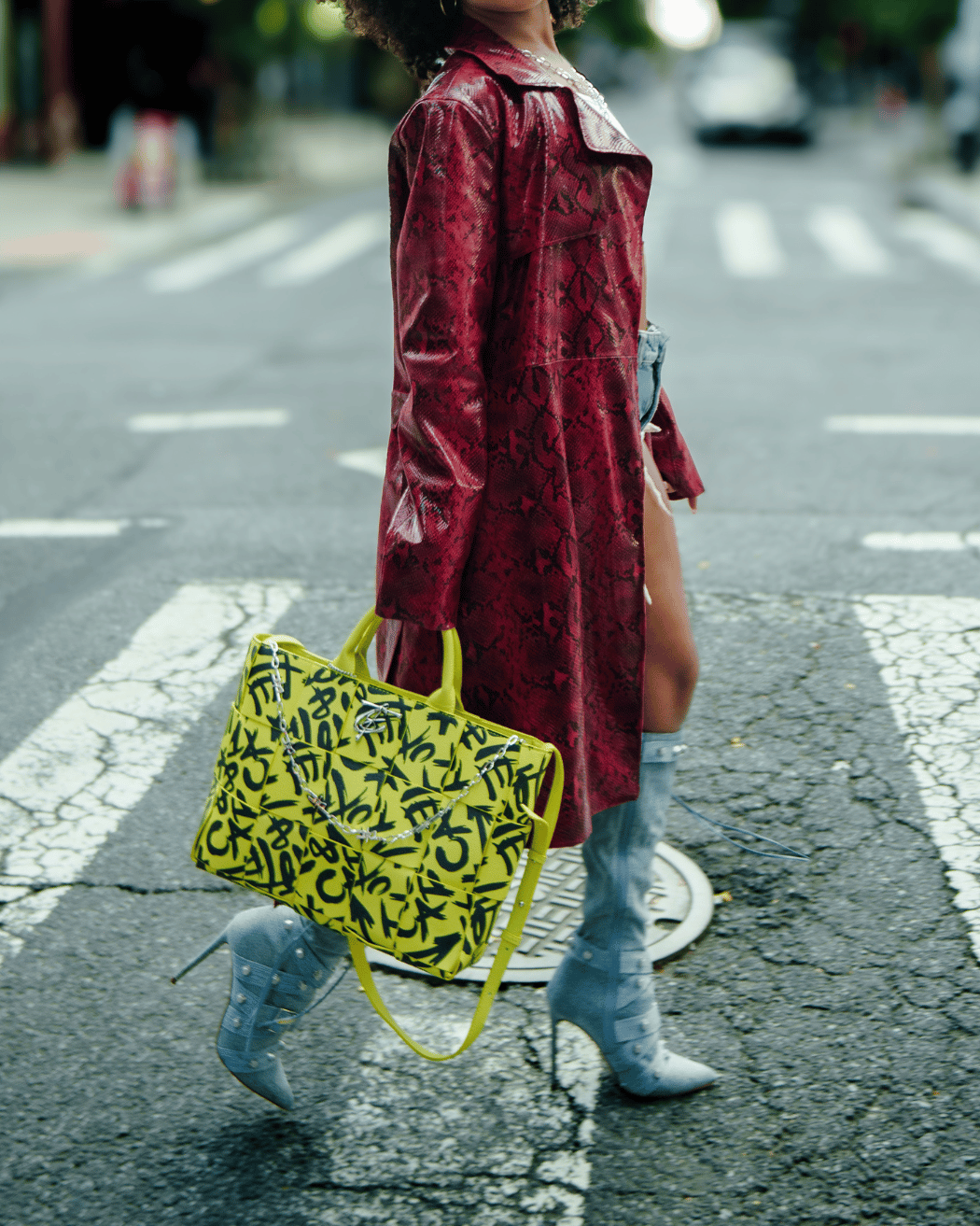 Street Braided Tote Bag in Yellow