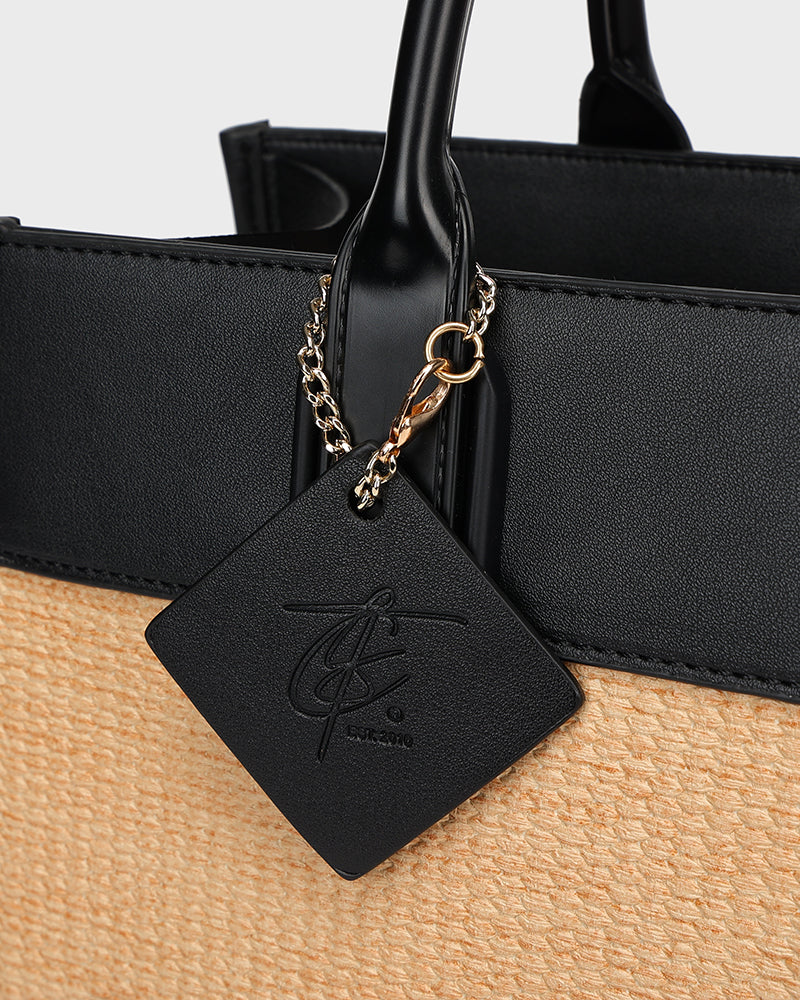 TotenCarry Tote Bag in Beige