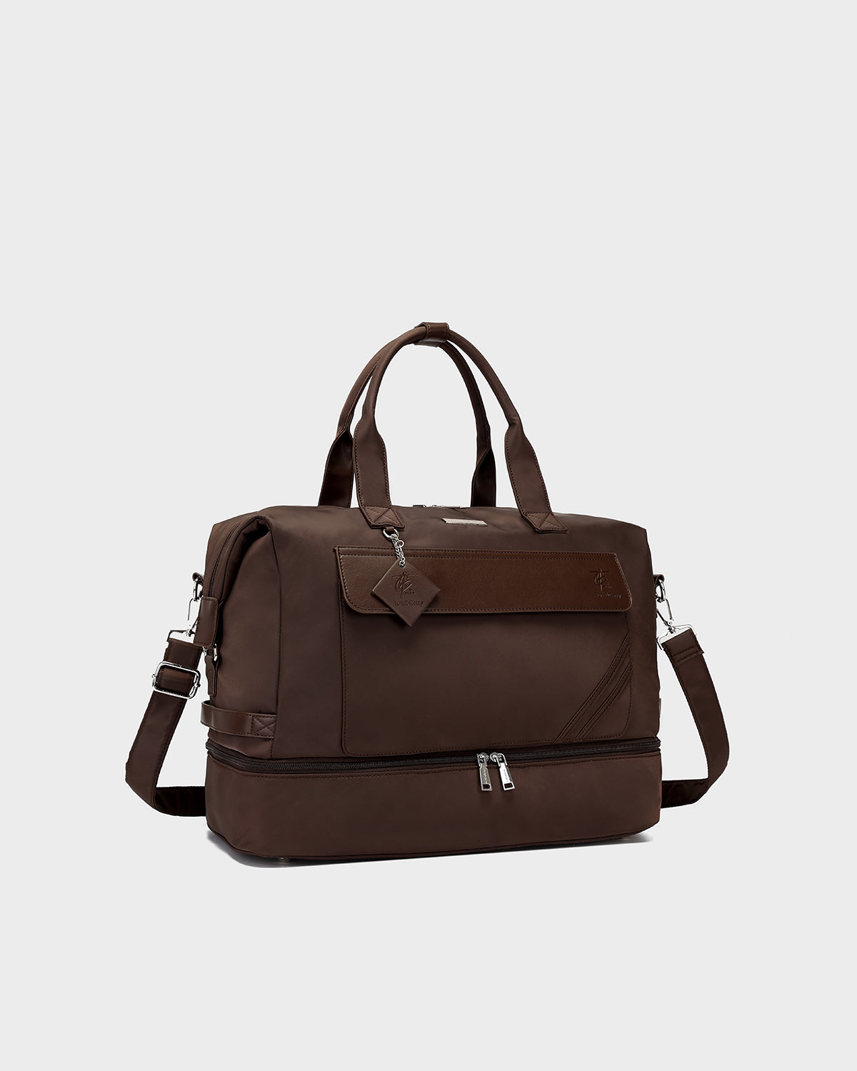 Vantage Weekender Duffle Bag in Chocolate Brown