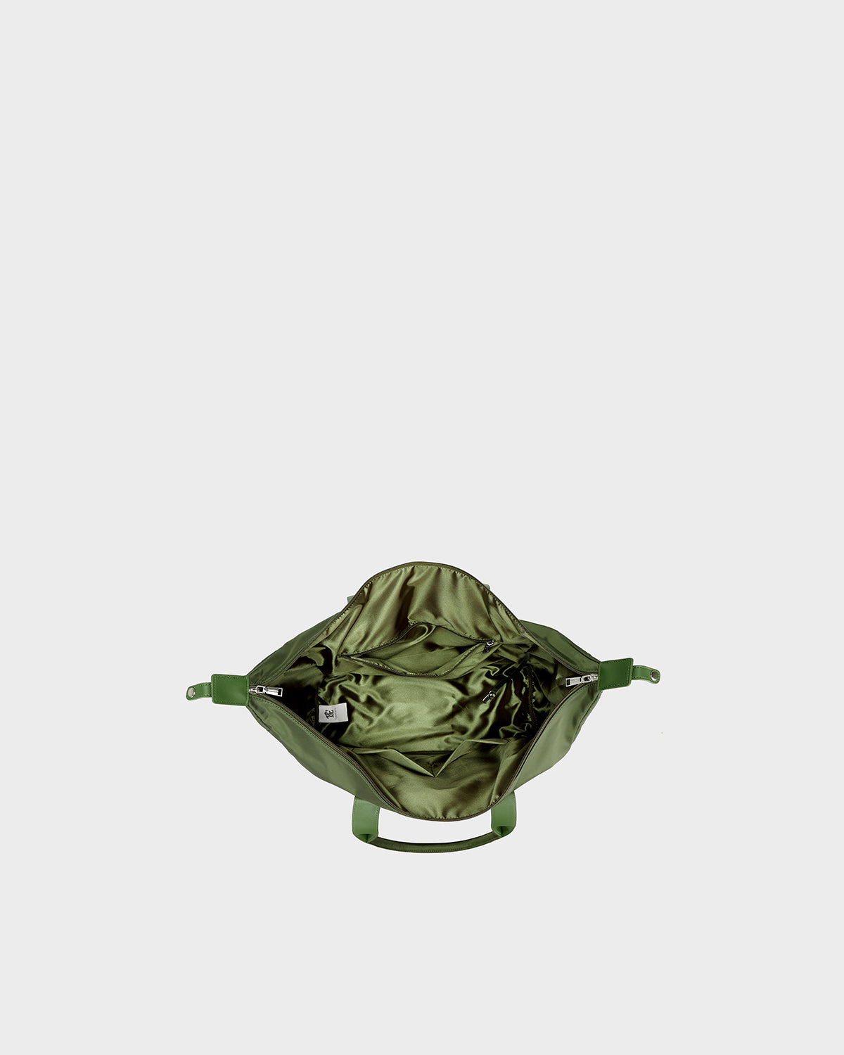 Vantage Weekender Duffle Bag in Olive Green